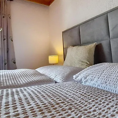 Διαμέρισμα Hoamat Stadlfeld By Interhome Grosshoch